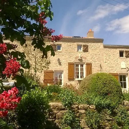 Au Coeur De La Nature Saint-Malo-du-Bois Eksteriør bilde